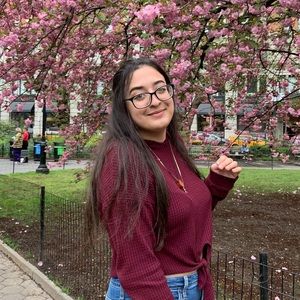 Meet your Posher, Eugenia